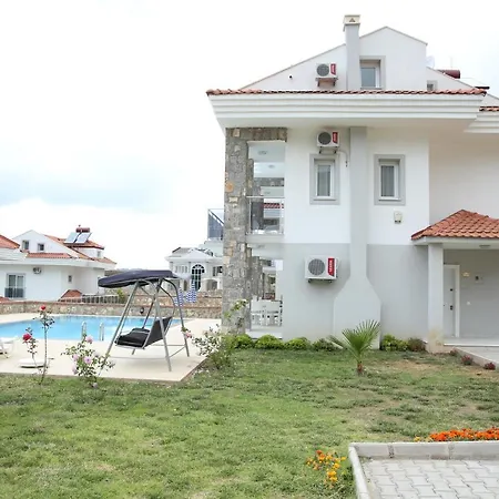 Villa Gold