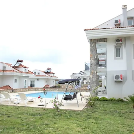 Villa Gold