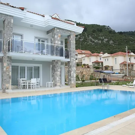 Villa Gold